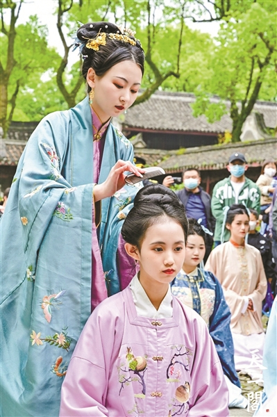     及笄礼的方式非常优美。通讯员供图