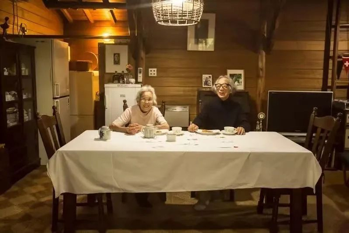 英子奶奶的麻桌布，用了几十年