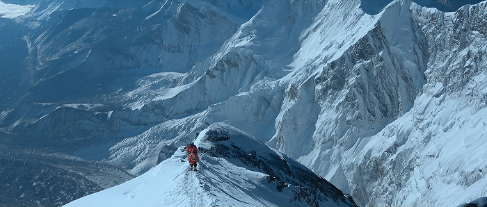 图片来源：电影《珠峰队长》剧照
