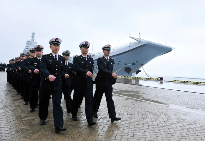 “航母龙骨”。张凯 摄