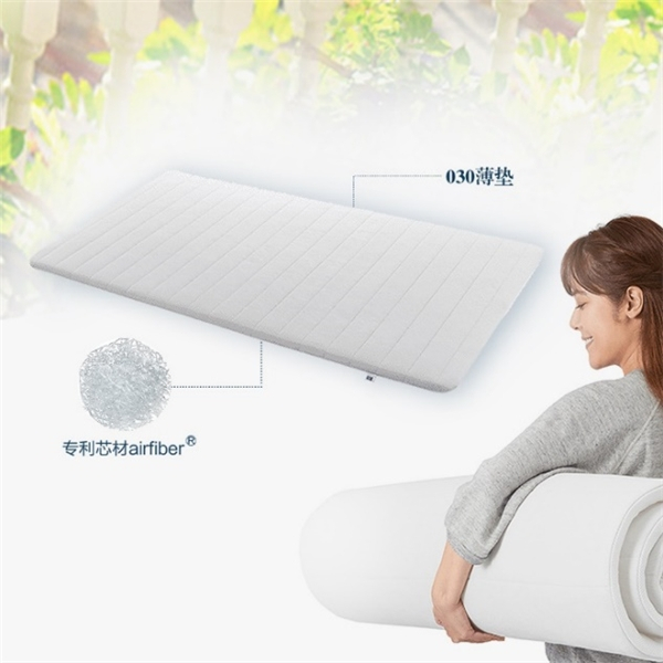 　　无需更换旧床垫,只要加铺一层,轻松升级睡眠体验