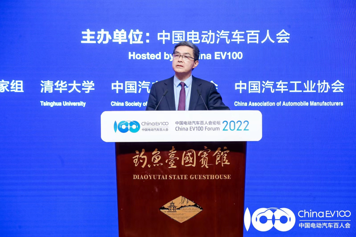 ◎ 欧阳明高，中国科学院院士、清华大学车辆与运载学院教授、清华经管EMBA未来科技授课教授