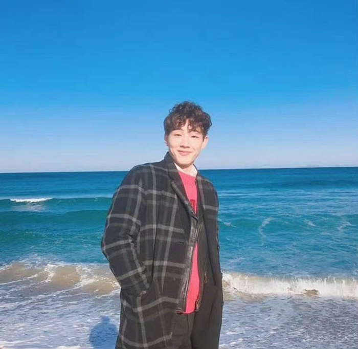 韩国演员金志洙