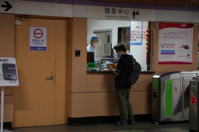 （文中丁先生、小张、小李、王先生均为化名；文内图片由第一财经记者任玉明、张健拍摄）