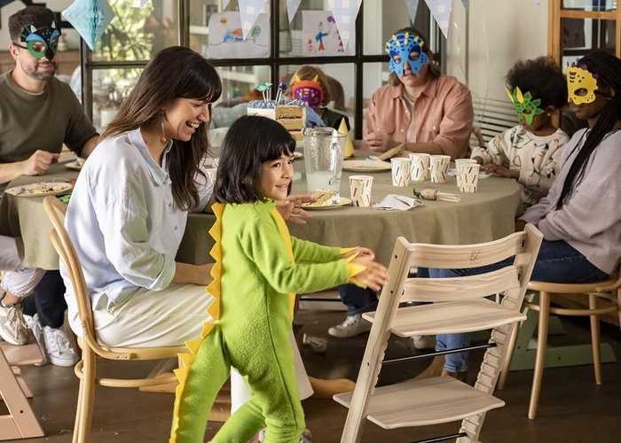 　　Stokke的“踢踢”椅，陪伴全球家庭共同成长