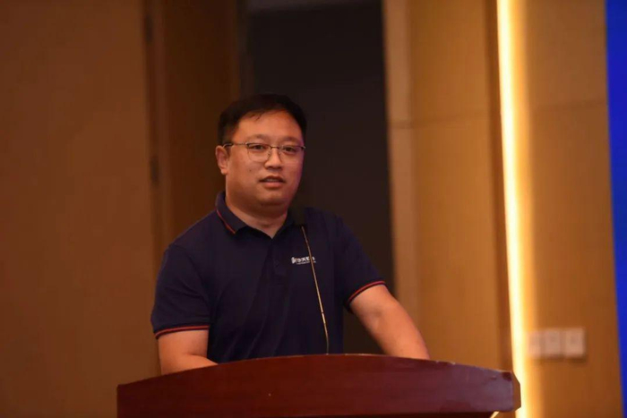 　　图：华天软件CMMP BU总经理孙成