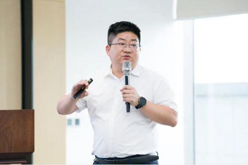 新安创新研究院院长何军光
