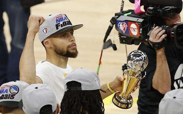 勇士领袖库里荣膺西决MVP。  图/IC photo