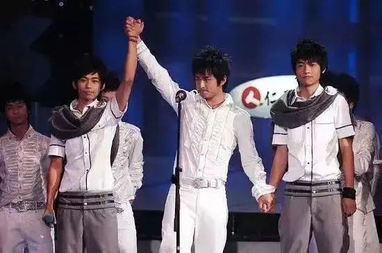 图片来源：网络，07快男苏醒VS魏晨，版权归原作者所有，如有侵权请联系删除。