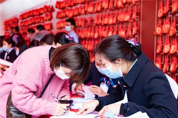 　　丨江门海伦堡印象·海伦湾交付现场