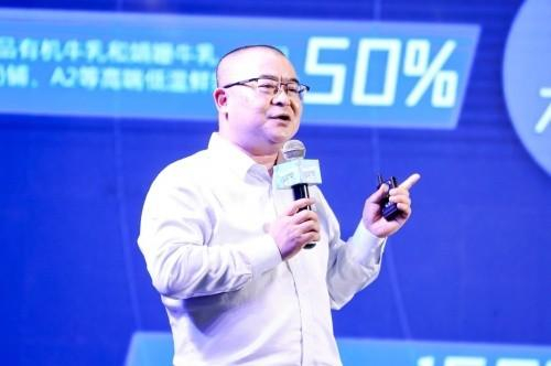 　　新乳业总裁朱川