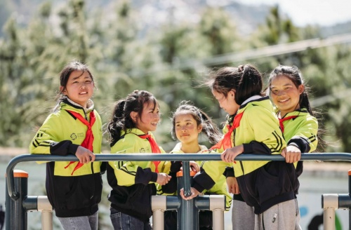 　　捷豹路虎中国持续助力青少年儿童的健康成长和全面发展