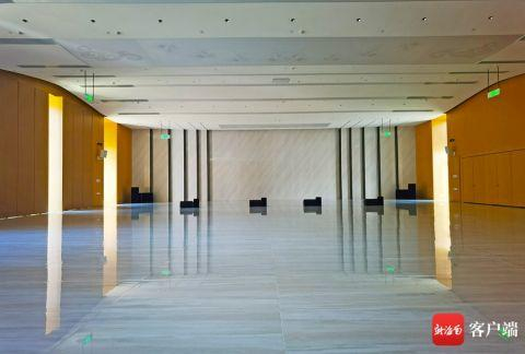 　　海南省图书馆二期正在着手内部的装修和基础设施建设，预计年底前投入使用。记者 汪承贤 摄