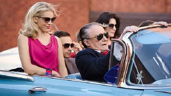 《飞天大盗》剧照