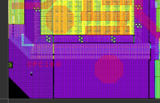 　　龙芯3C5000处理器版图（“CPC100”意为庆祝中国共产党建党100周年）