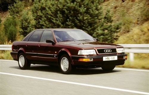 （奥迪A8前身——奥迪V8）