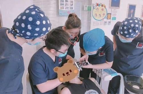 　　向罗罡博士请教学习