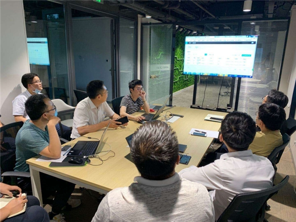 　　研讨雄安新区物联网终端统一接入规范