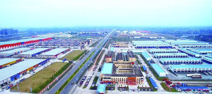 　　国家级示范物流园区-南充现代物流园（周汉兵摄）