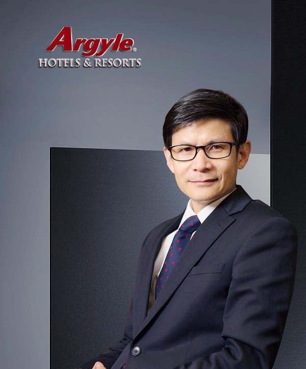 　　雅阁酒店集团董事长兼CEO 张黎明