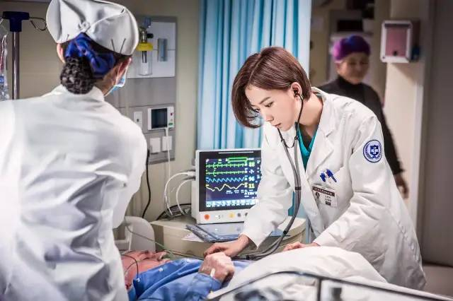 《急诊科医生》剧照