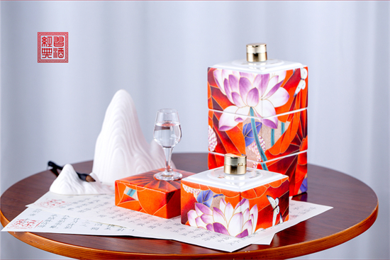 　　贵州习酒·经典·荷花樽