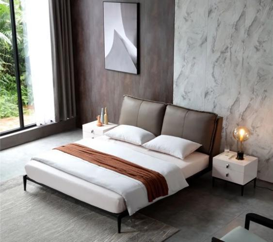 　　●Gary简约真皮软床