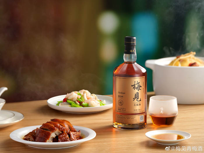 图片来源：梅见青梅酒官方微博
