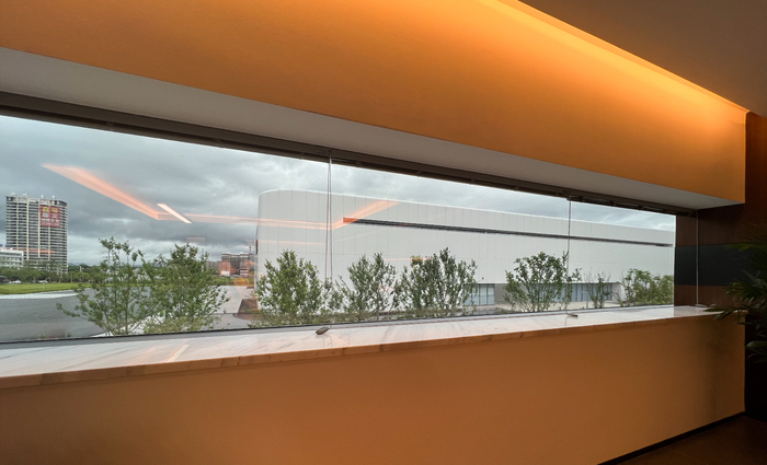 　　（杜国楹的黄山办公室）