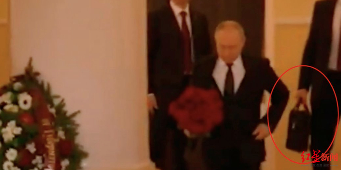 ▲神秘的“核公文包”