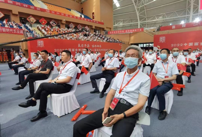 国内餐饮业专家学者大咖汇聚一堂。吴舒睿摄