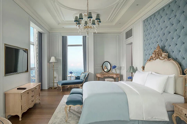 　　法式风格客房