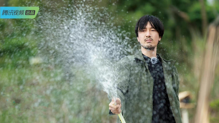 王传君比较坚持自我。