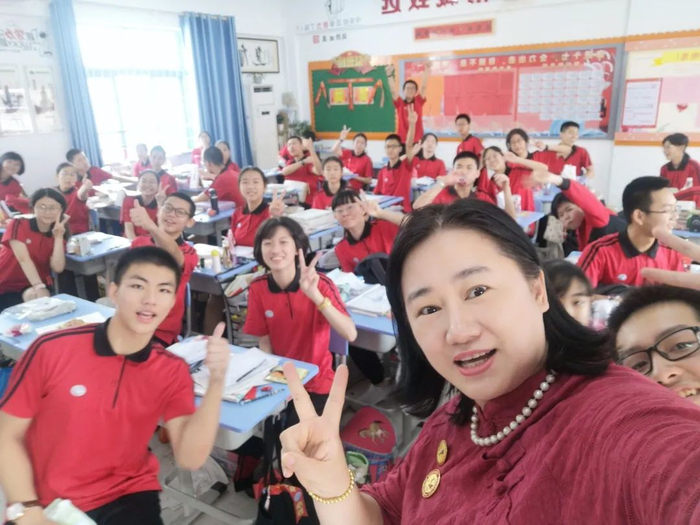 图/佛山市惠景中学