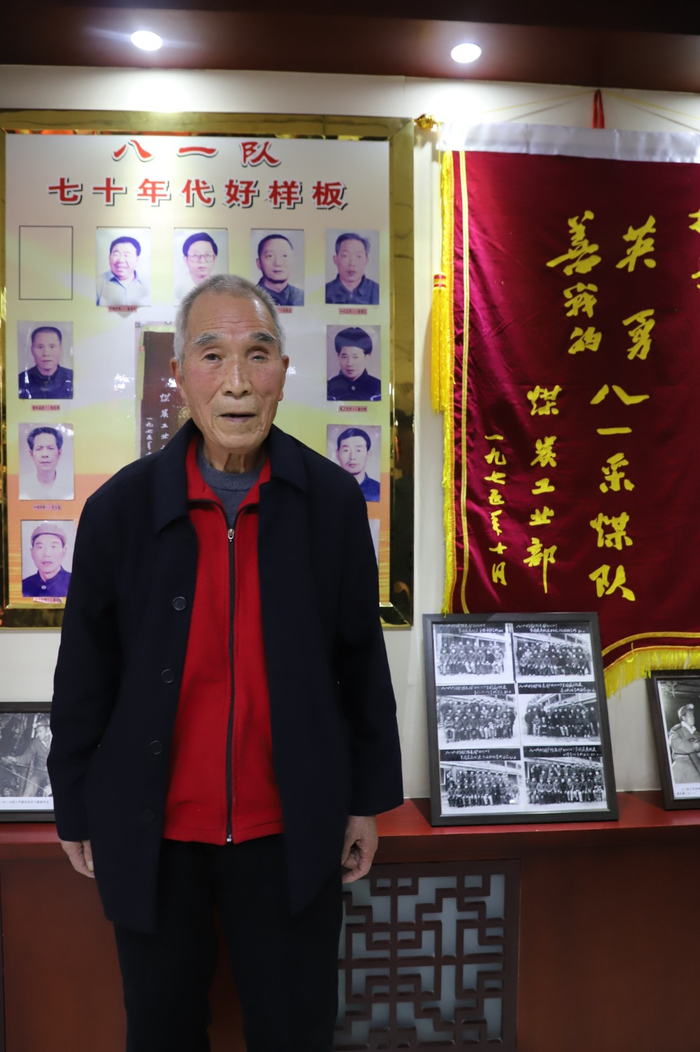 图为郭铁立