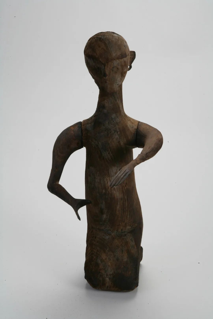 图六 天星观2号墓出土跪俑