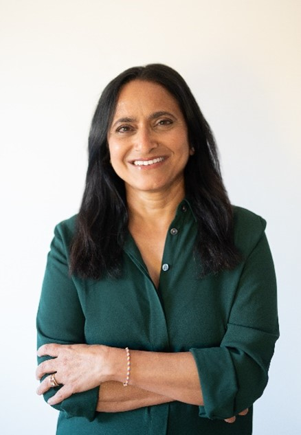 　　英特尔副总裁兼客户端平台体验总经理Sudha Ganesh女士