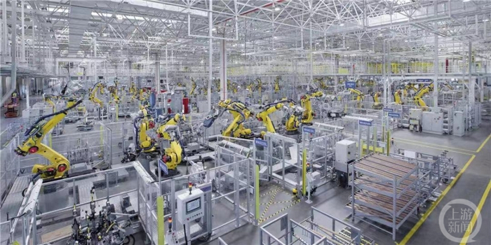 ▲“两湖”创新区智能车间。图片来源/常州发布
