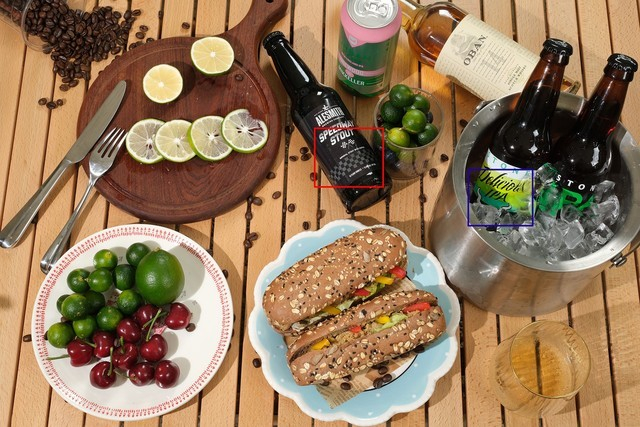 富士X-H2S感光度和宽容度测试照片，红框为观光度测试部分截图位置，蓝框为宽容度测试截图位置