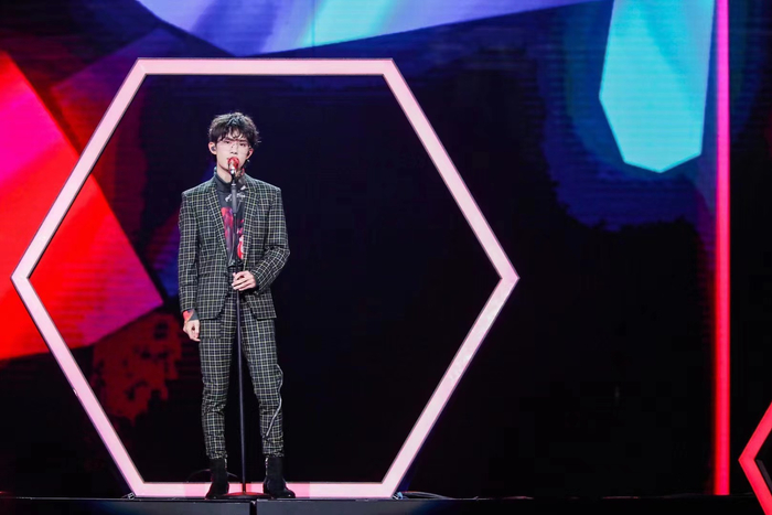 易烊千玺 图片来源：猫晚组委会