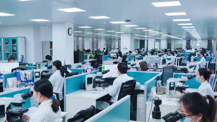 　　金域医学病理医生团队