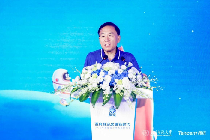 　　中宣部原副部长、中央文明办原主任、全国十三届政协文化文史和学习委员会副主任王世明致辞