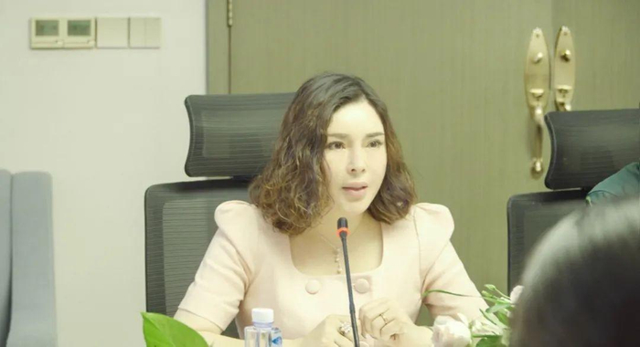 　　九州华昀董事长李昀凭女士发言