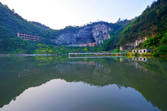 海孔洞现状（严奇 摄）