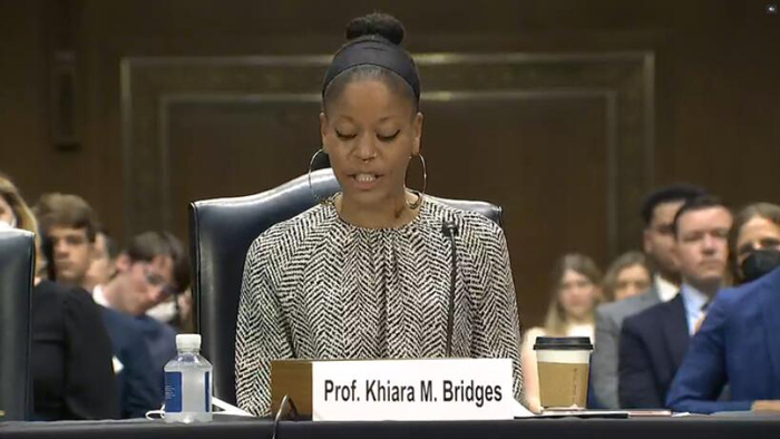 加州大学伯克利分校法学教授基亚拉·布里奇斯