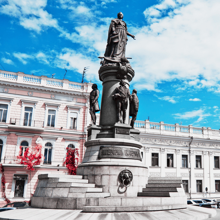 　敖德萨城中叶卡捷琳娜二世的纪念雕像，资料图
