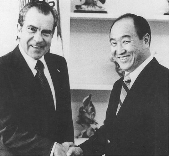 尼克松亲自接见“雪中送炭”的文鲜明（图片来源：作者提供）