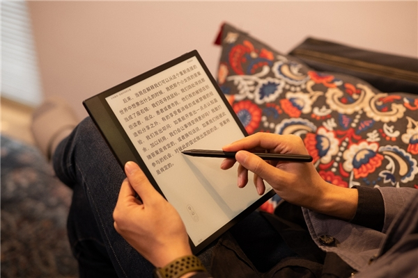 　　自研的掌阅iReader电子书阅读器