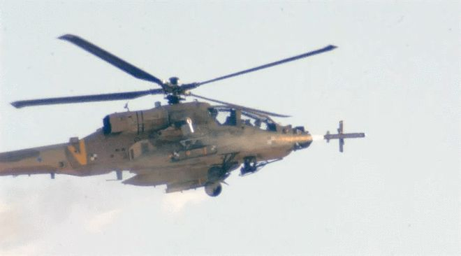 资料图：美国阿帕奇试射长钉NLOS