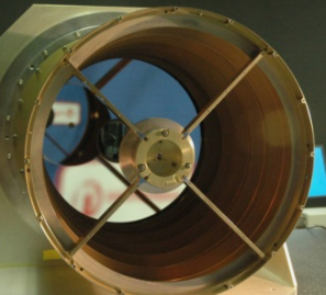 哈勃望远镜的十字型支撑架，图片来自：NASA